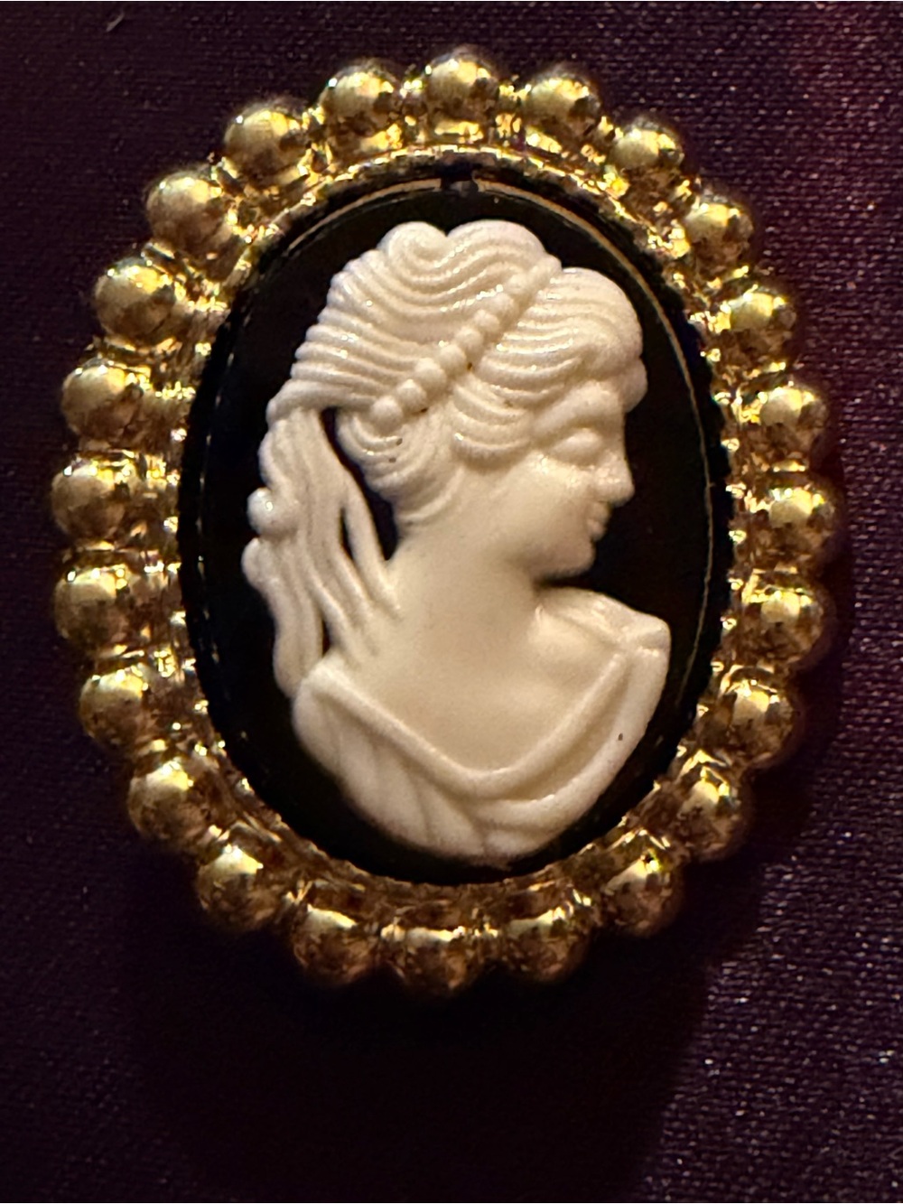 Classic White Cameo Brooch with Gold Frame